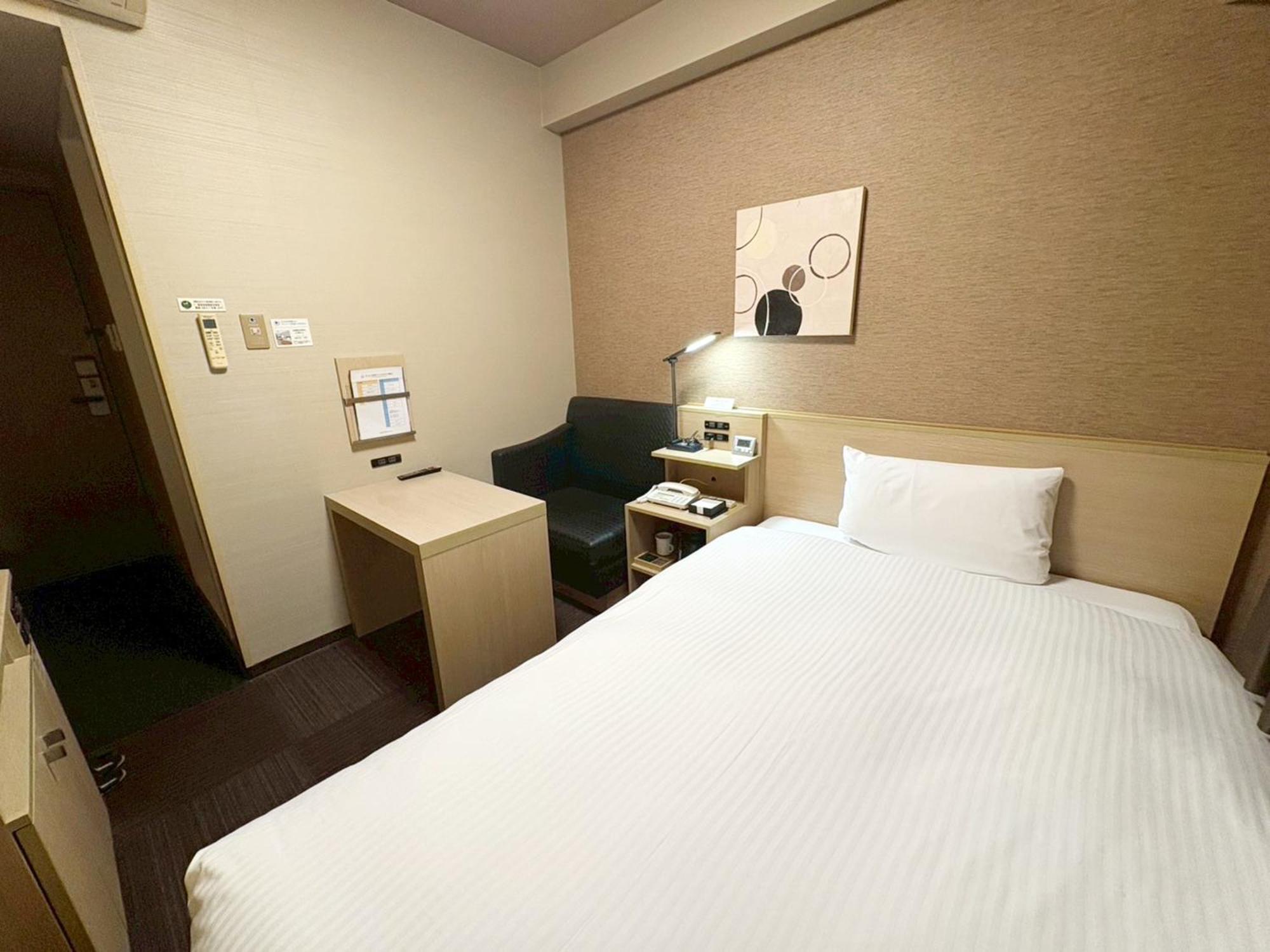 Hotel Route-Inn Higashihiroshima Saijo Ekimae Ngoại thất bức ảnh